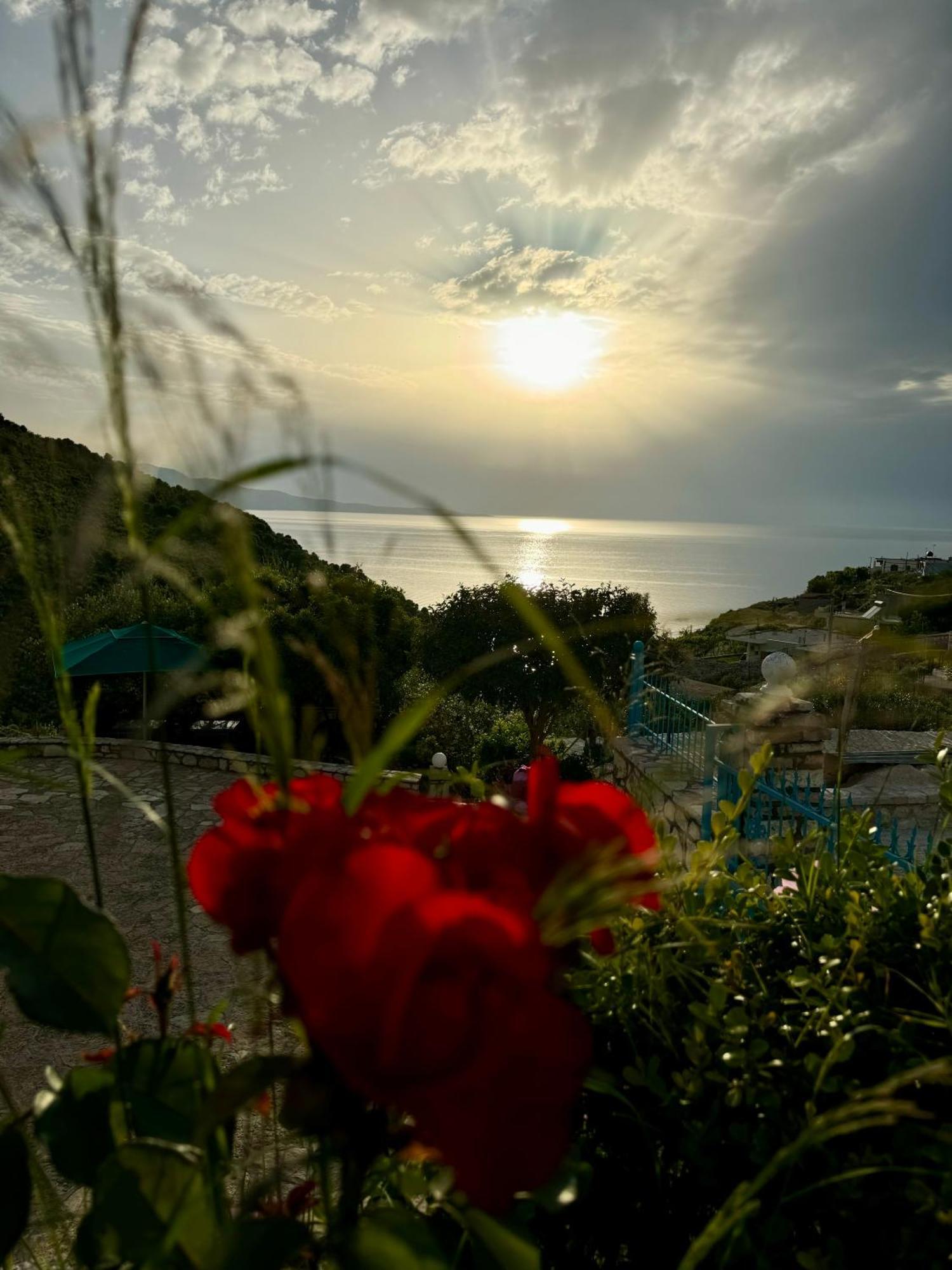 Vila Paza Sarandë Eksteriør billede